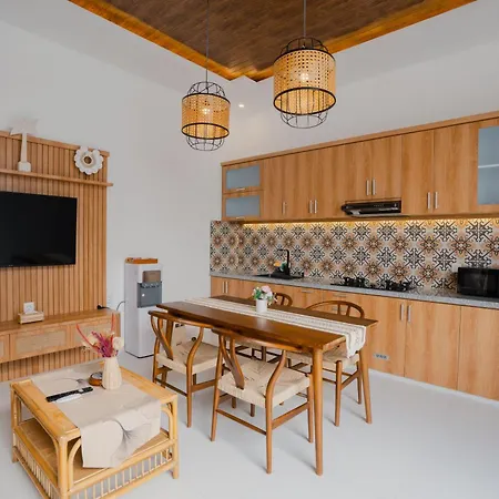 Graha Madeline Villa